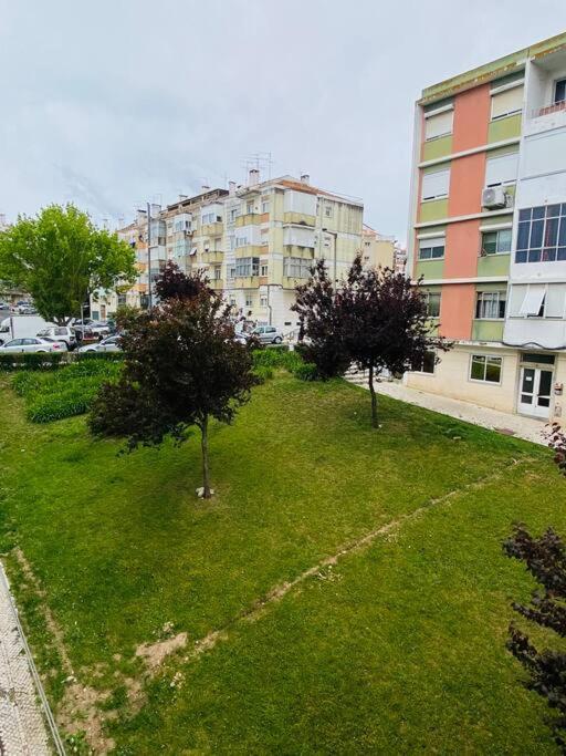Modern 3 Bedroom Flat In Lisboa المظهر الخارجي الصورة